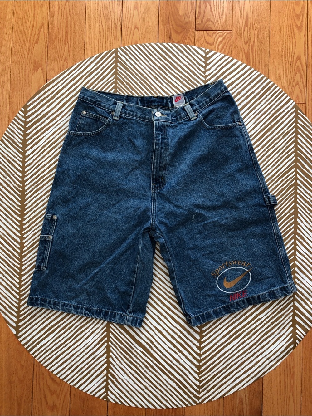 Nike Jorts (see measurements, fits 36)